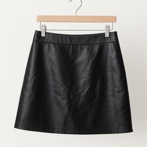 HIGHWAY Women's Black Faux Leather Mini Skirt‎ Size 7 Casual